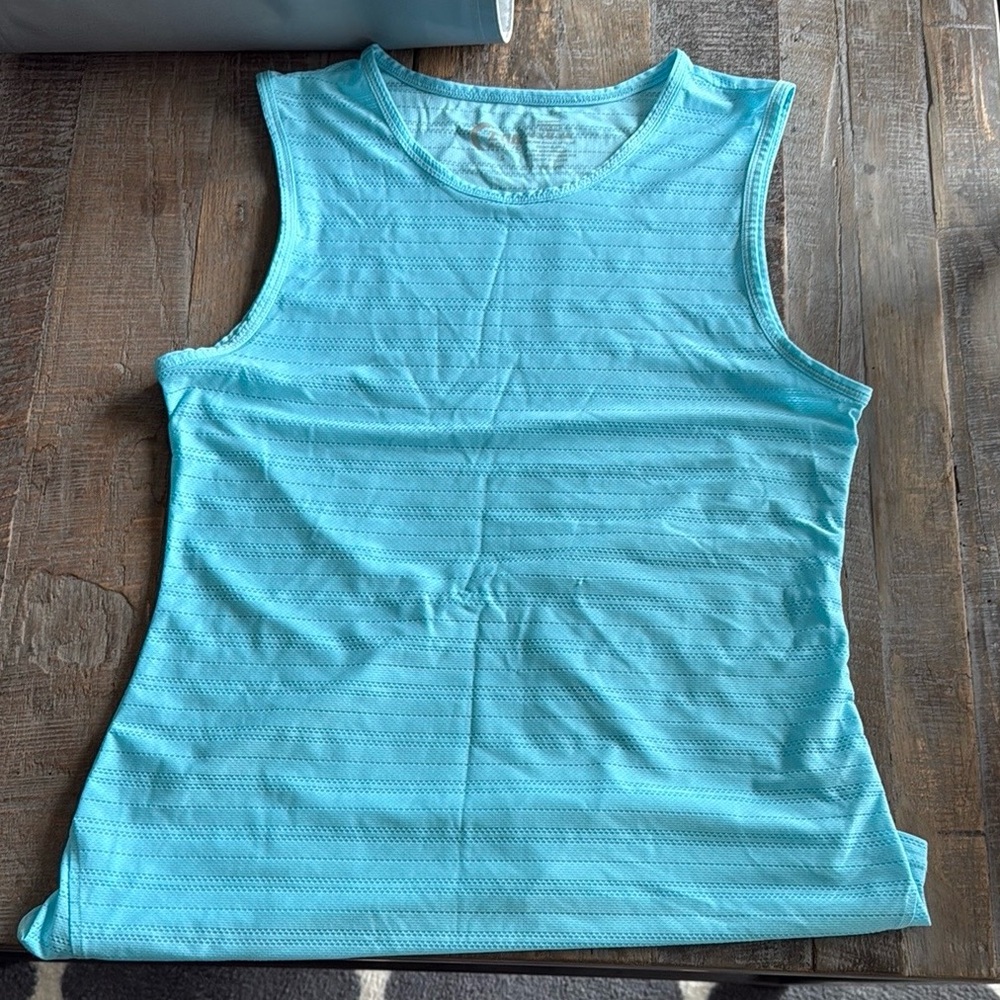 ZYIA Active Muscle Tank Sky Luxe Size Small